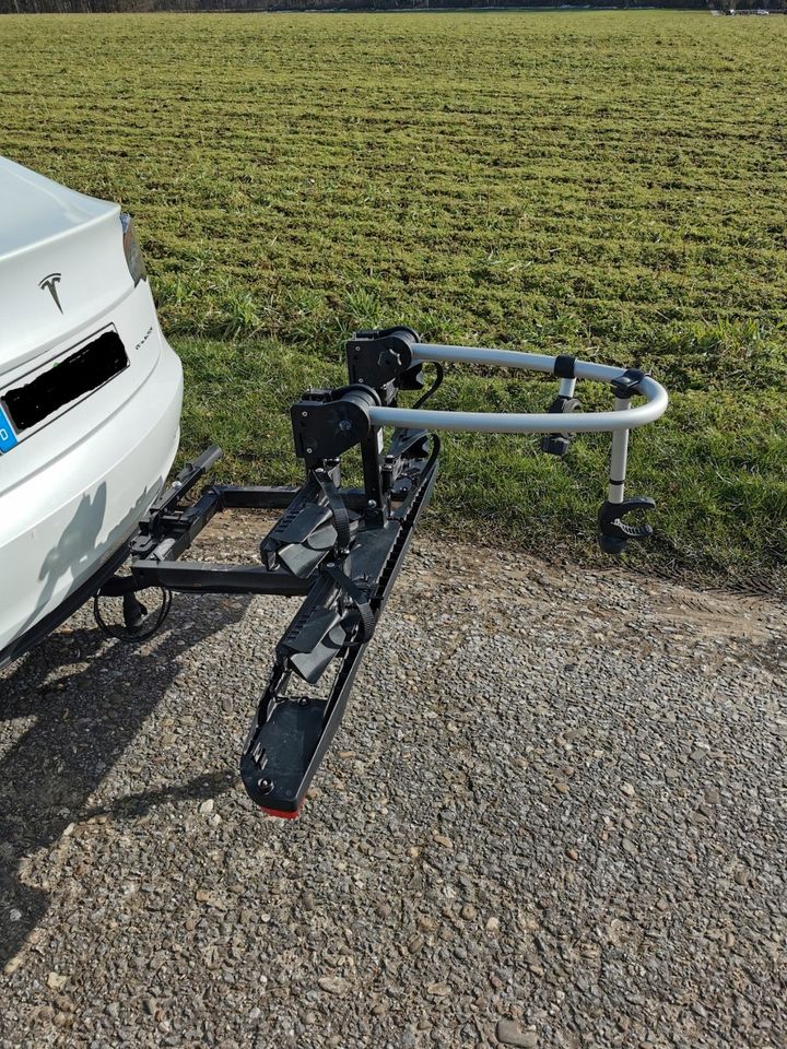 Fahrradträger für die Anhängerkupplung mieten in Velen