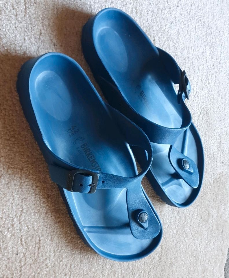 Orginal Birkenstock Gizeh 42 EVA in Blau normale Weite in Bad Oldesloe