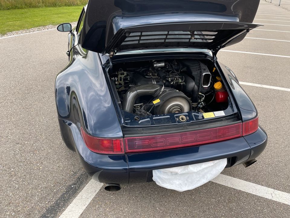 Porsche 964 C4 Turbolook Schalter H-Zulassung Recaro in Kempten