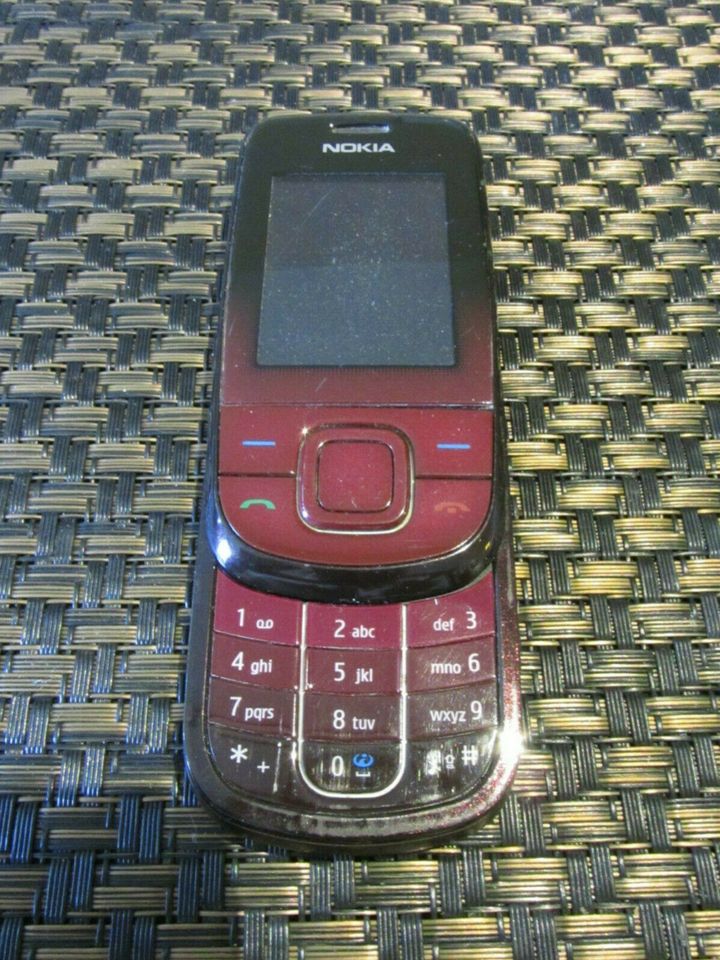 Handy: Nokia 3600 slide in Dresden