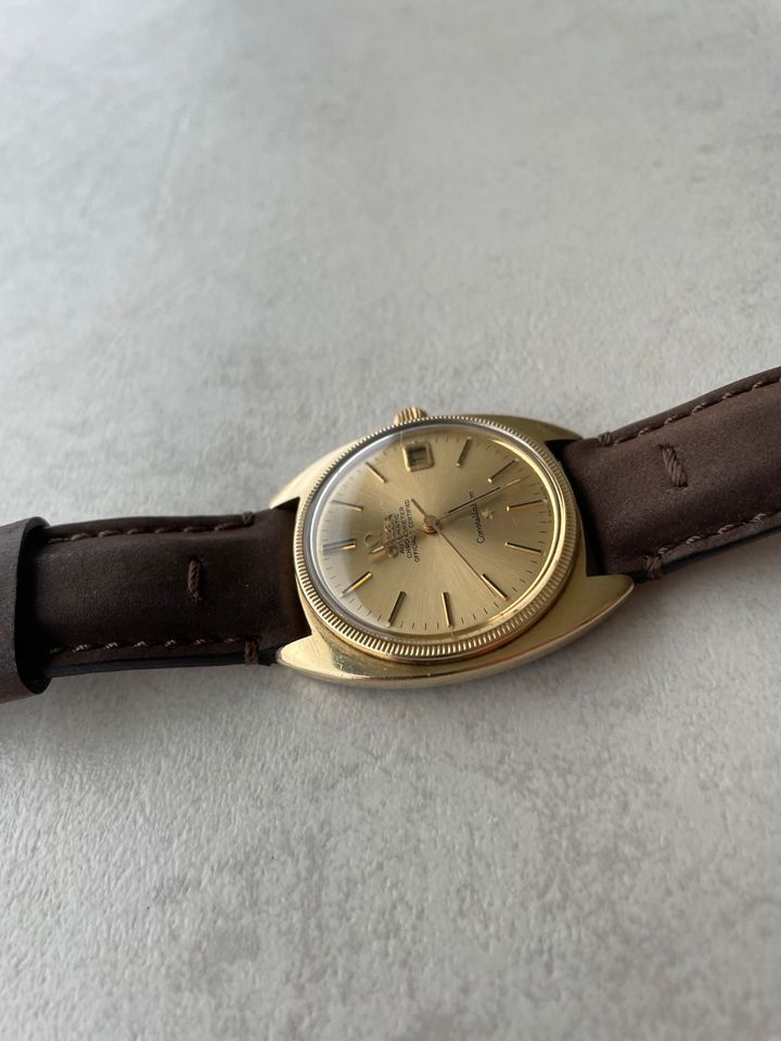 OMEGA Constellation Date Gold Retro Automatik in Deggingen