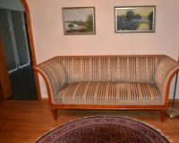 Sofa alt Antike, Couch, Stühle, Tisch Holz Wandsbek - Hamburg Tonndorf Vorschau