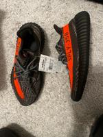 OVP - Yeezy Boost 350 v2 Größe 40 Carbon Beluga Hessen - Fuldatal Vorschau