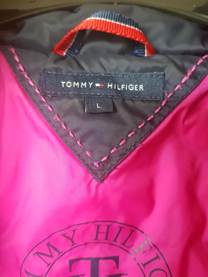 Tommy Hilfinger Damenjacke Größe L in Hermeskeil