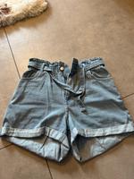 Kurze Jeans/Shorts Niedersachsen - Friesoythe Vorschau