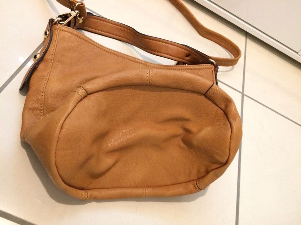 Handtasche helles cognac-beige NEU!!! in Schonach