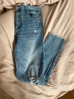 Jeanshosen Paket Gr 42/44 tragbar Nordrhein-Westfalen - Velbert Vorschau