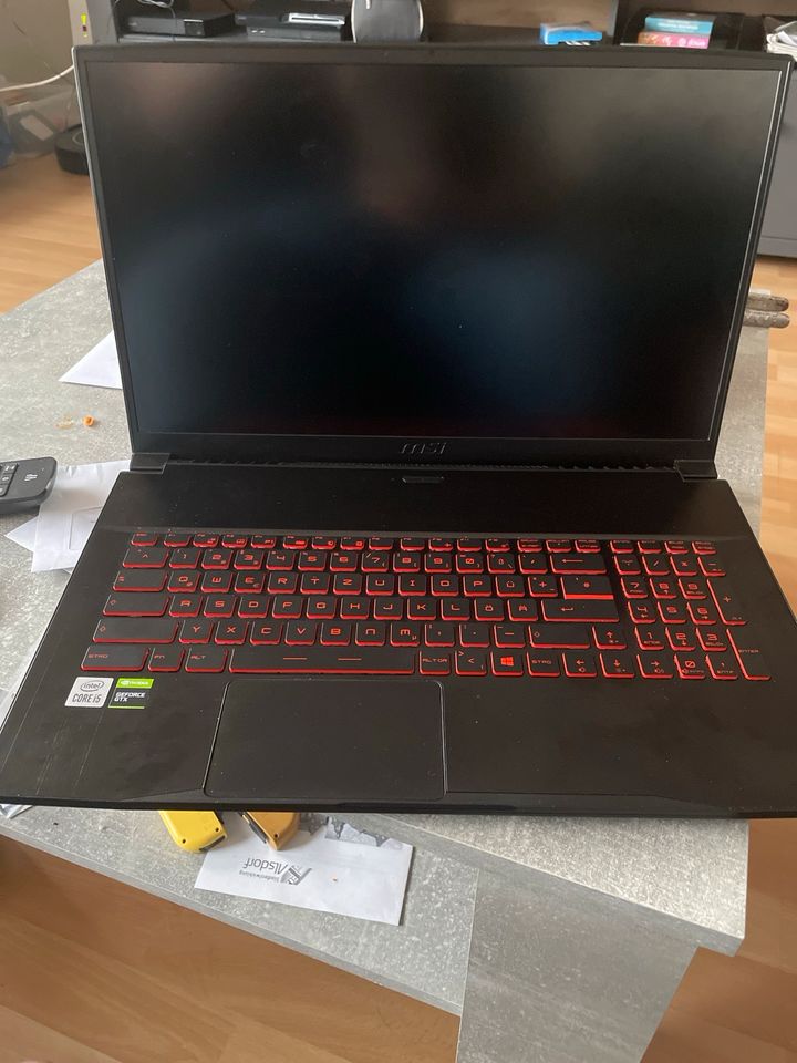 Verkaufe MSI Laptop mit Original Rechnung in Würselen