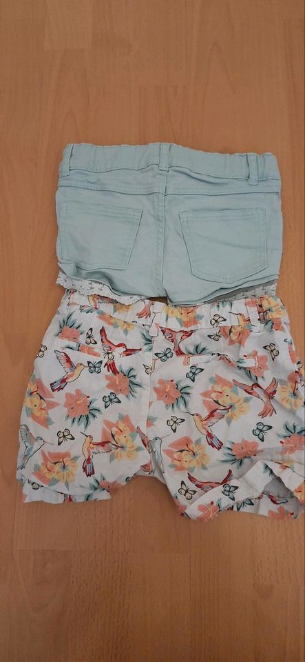 SHORTS kurze Hose Mädchen 110 H&M hot pants in Markt Schwaben