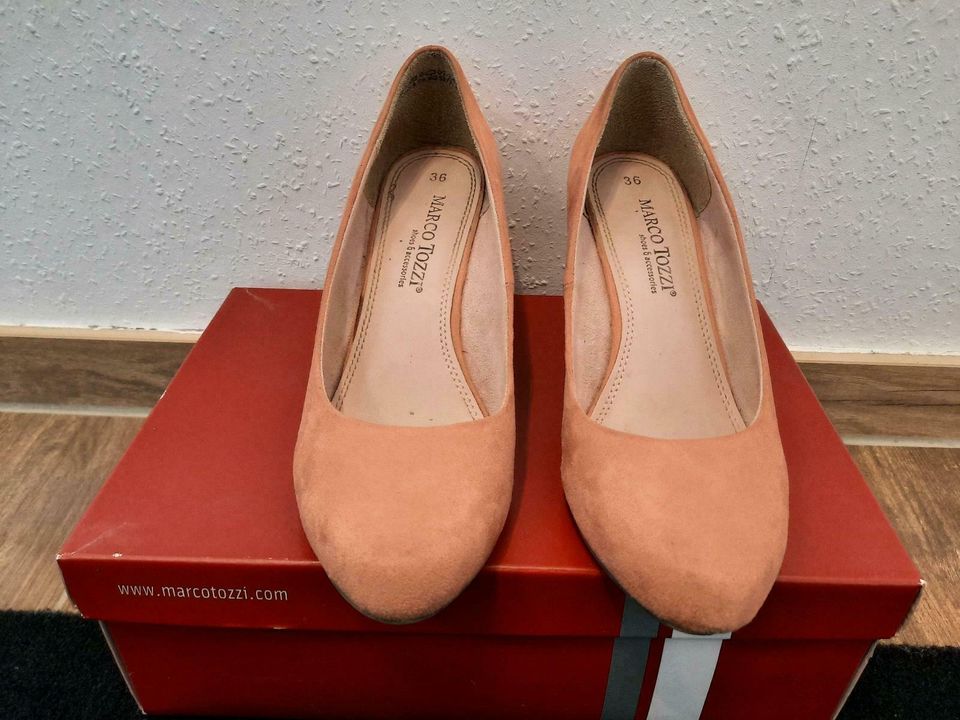 Keilpumps rosa /rosé samt Größe 36 Marco Tozzi (Damenschuhe) in Salzkotten