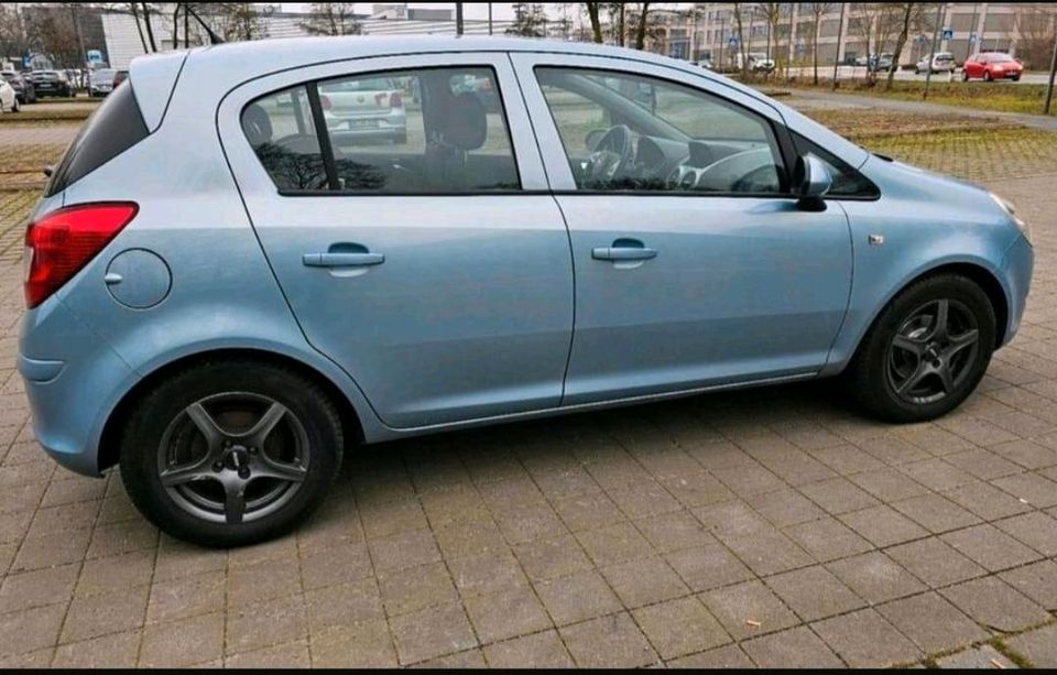Opel corsa 1,4i in Hannover