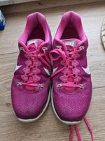 nike laufschuhe 42 Niedersachsen - Geeste Vorschau