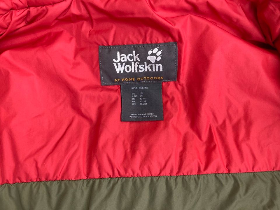 Jack Wolfskin Winterjacke Argon Storm Gr. 164 in Berlin