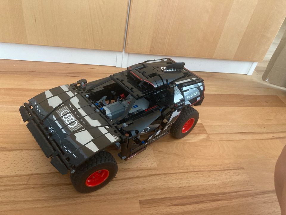 Lego Technic 42160 in Berlin