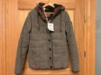 NEUE!! Naketano Winterjacke Gr. L/40 Damen  Jacke olivgrün Sachsen - Pirna Vorschau