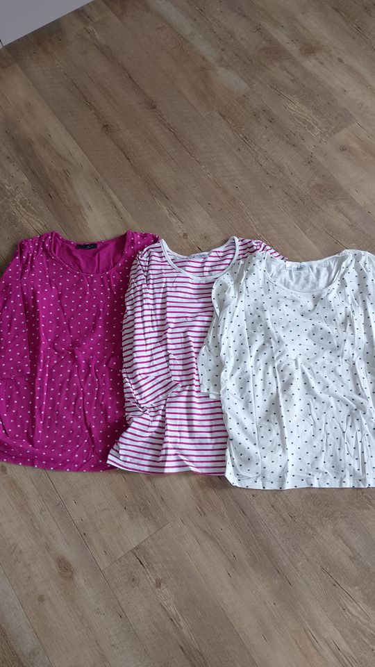 Umstandsshirts von Bonprix, 3 Stück Größe 40/42 in Boxberg