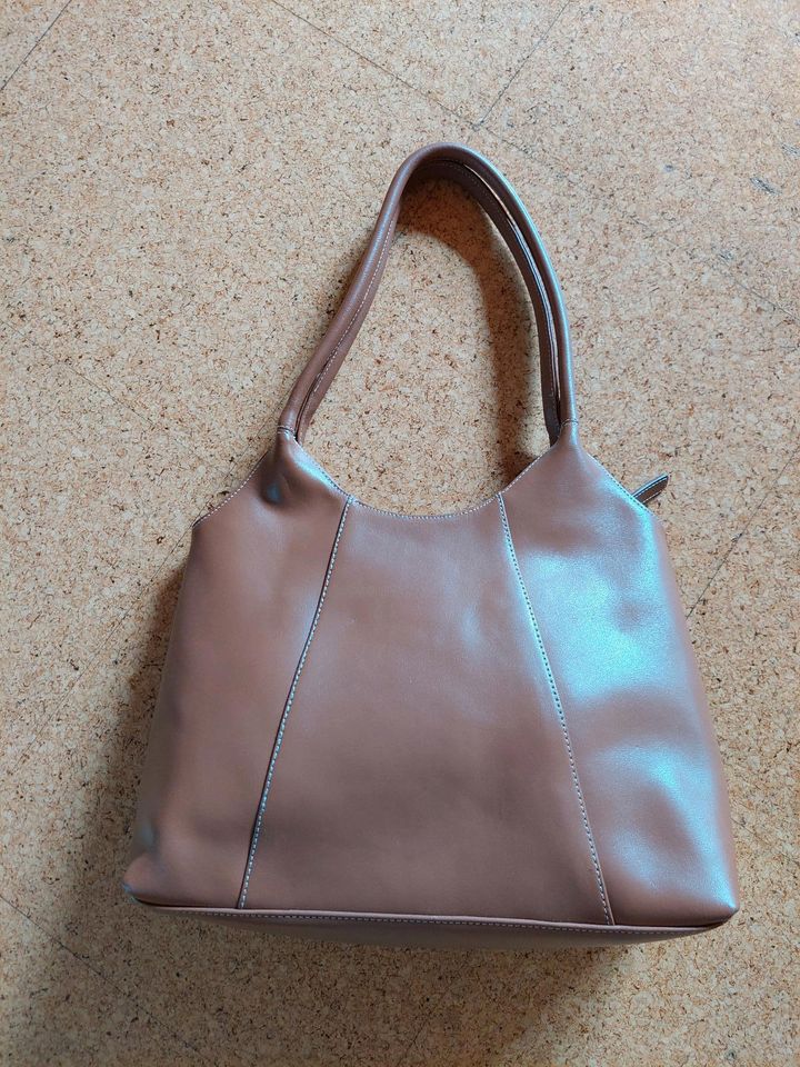 Leder Handtasche braun in Mandelbachtal