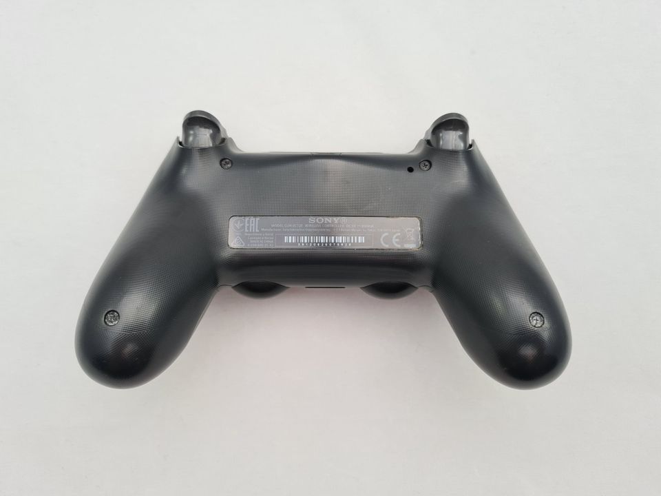 Sony PlayStation 4 Pro CUH-7216B PS4 1 TB Jet Black + Controller in Dortmund
