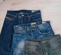 Sleenker Diesel blende Levis Hose Jeans blue grün blau 32 34 Nordrhein-Westfalen - Olpe Vorschau