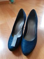 Marco Tozzi Pumps Neu Größe 38 Damenschuhe Highheels Frauen Bayern - Schwabach Vorschau
