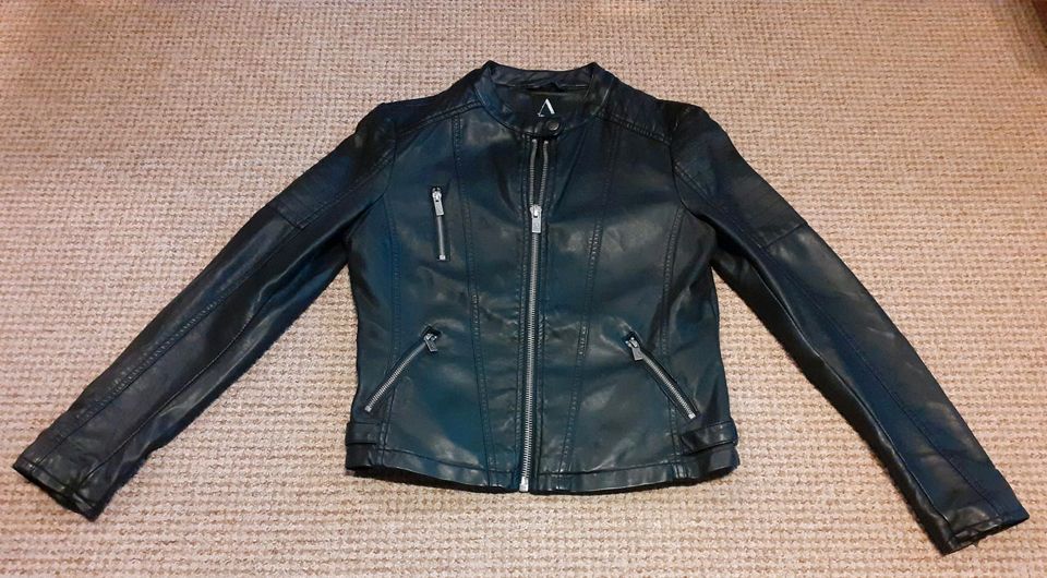 NEU!!! BIKERJACKE DAMEN UND MÄDCHEN. 36/38. in Bergisch Gladbach