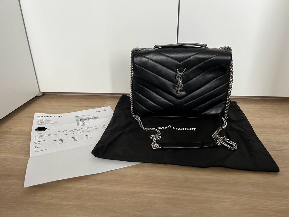 YSL / Yves Saint Laurent Loulou small schwarz in Loxstedt