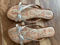 Sandalen s.Oliver gold, Gr. 39 Bayern - Ingolstadt Vorschau