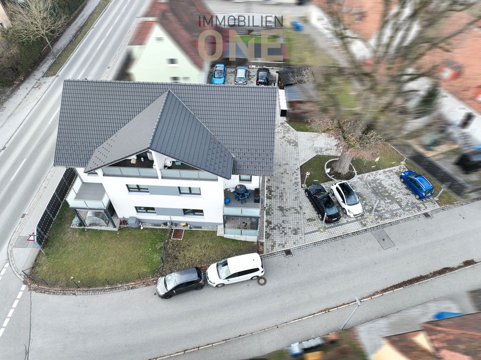 Einmaliges Renditeobjekt! Modernes 6-Familienhaus in KfW 55 Standard - Darlehen 0,75% p.a. übertragbar! in Plattling