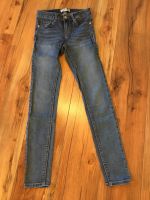 TALLY WEIJL 2 Jeanshosen Skinny in Gr. 34 Niedersachsen - Holtgast Vorschau