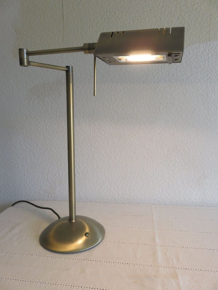 Schwere Schreibtisch Lampe Leuchte ( Fischer / Messing ) in Haltern am See