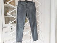 Opus Jeans Hose Gr. 40 schwarz grau beschichtet Damenhose Nordrhein-Westfalen - Herford Vorschau