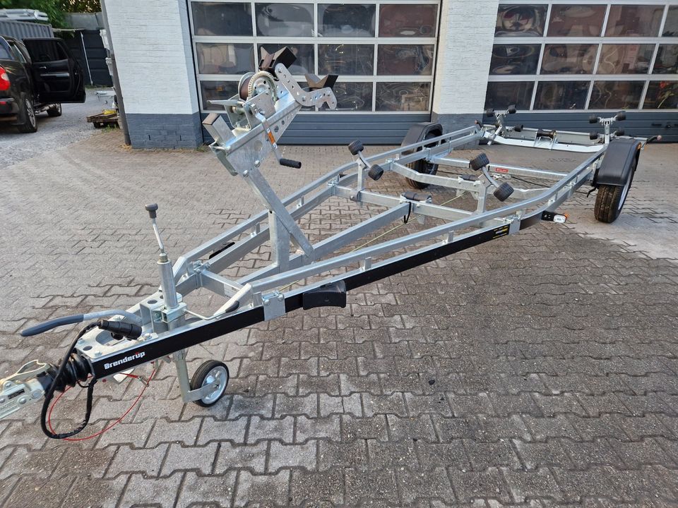 Brenderup Bootsanhänger Trailer 221800 B SR 312267 verfügbar in Grevenbroich