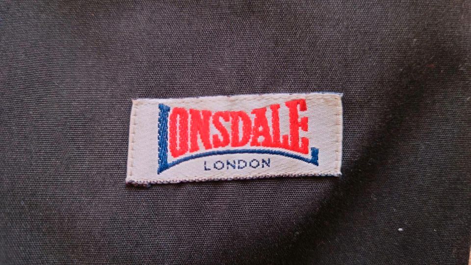 Lonsdale London Harrington Jacke - Gr. M - Original 90er Jahre in Braunschweig