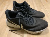 Sneaker Nike Revolution schwarz EUR 45 US 11 Rostock - Brinckmansdorf Vorschau