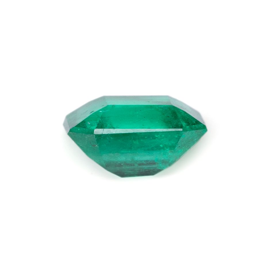 Smaragd zum Verkauf: Eleganter Edelstein mit Zertifikat / #03 in Trier