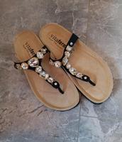 Neu Vitaform Gr 39 Sandalen Latschen Leder schwarz gold edel Nordrhein-Westfalen - Heinsberg Vorschau