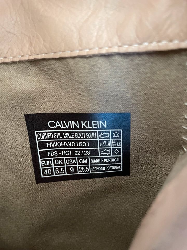 Calvin Klein, creme, sexy, Gr.40, neu, NP: 229€ in Potsdam