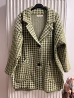 Damen Blazer Mantel aus flauschiger Stoff Mit Taschen Gr.40/42 Nordrhein-Westfalen - Neuss Vorschau