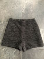 ZARA Damen Shorts, kurze Hose, Gr.XS, Neuwertig Nordrhein-Westfalen - Gütersloh Vorschau