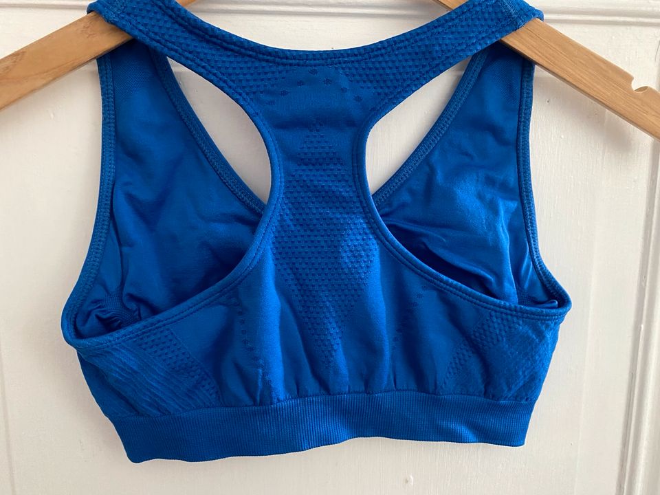 Pro-Fit Sport BH S Seamless Sportsbra in Berlin