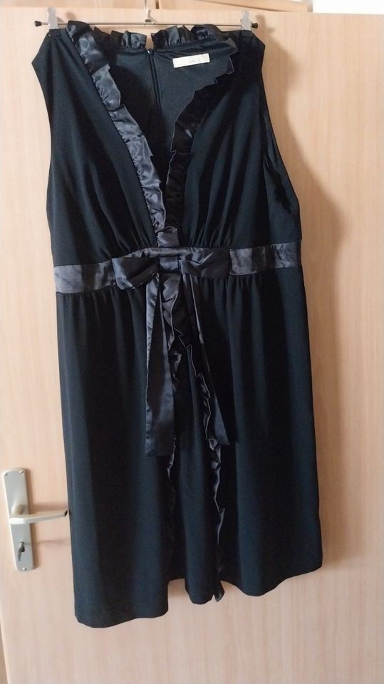 Damen Trägerkleid Sommerkleid schwarz Größe 54 Agenda fast wie ne in Leipzig