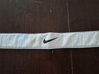 Nike Stirnband in weiß Hessen - Rodgau Vorschau
