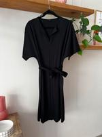 Neues edles klassisches Midikleid Kleid von COS M 38 schwarz Nordrhein-Westfalen - Dülmen Vorschau