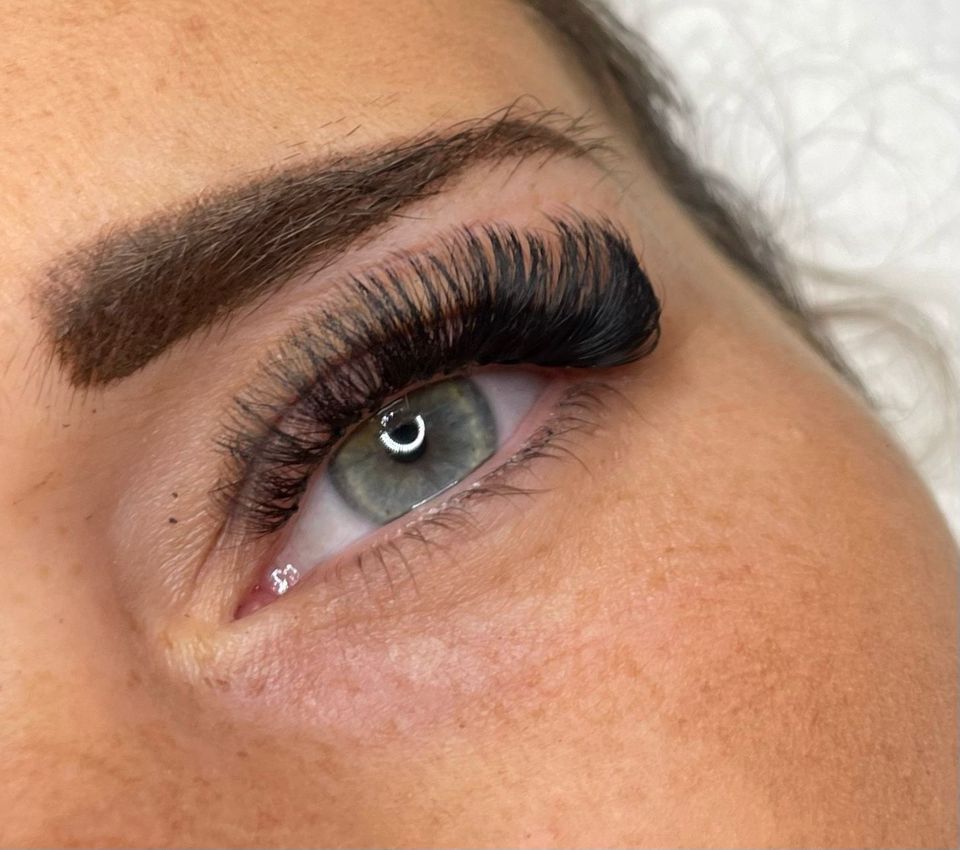 Wimpernverlängerung Schulung + Starter Set+ Zertifikat in Offenbach