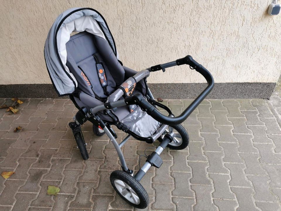 Kombi Kinderwagen in Bismark (Altmark)