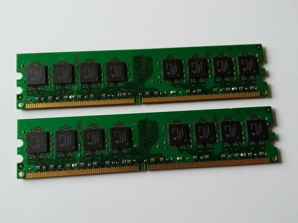 Kingston DDR2-667 PC2-5300 KVR667D2N5K2/2G (Kit of 2x1GB) PC DIMM in Köln