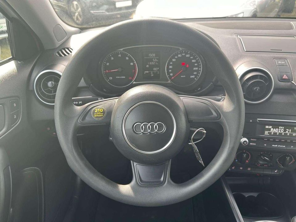 Audi A1 Sportback 1,0 TFSI ultra in Cloppenburg