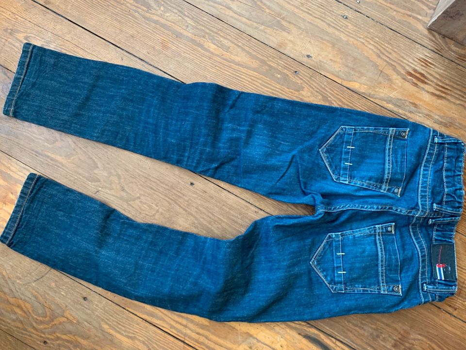 S‘Oliver Jeans Jungen Gr 158 wie neu! in Lübeck