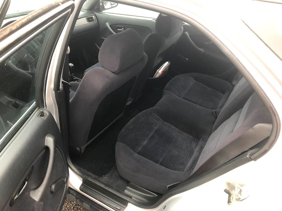 Honda Civic Aerodeck 1.4 Kombi Tüv neu in Ginsheim-Gustavsburg