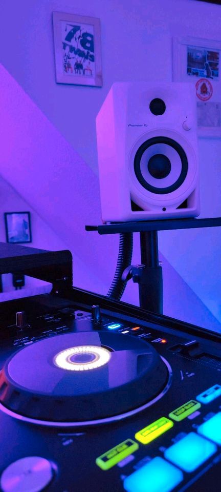 DJ Booth / Studio Pult zB Pioneer, Turntable, Denon in Gelsenkirchen